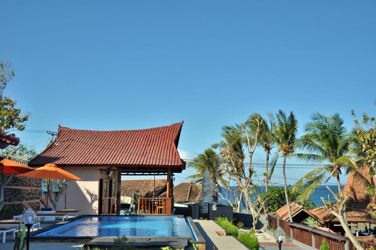 Surya Chandra Beach Bungalow Hotel Batununggul Exterior photo